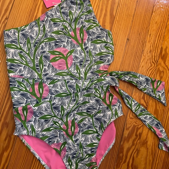 Liberty and Justice (for Target) Swimsuit (Sz. M), New With Tags - Picture 5 of 8